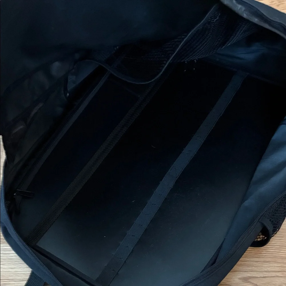 GENERATION Y Classic Black Backpack